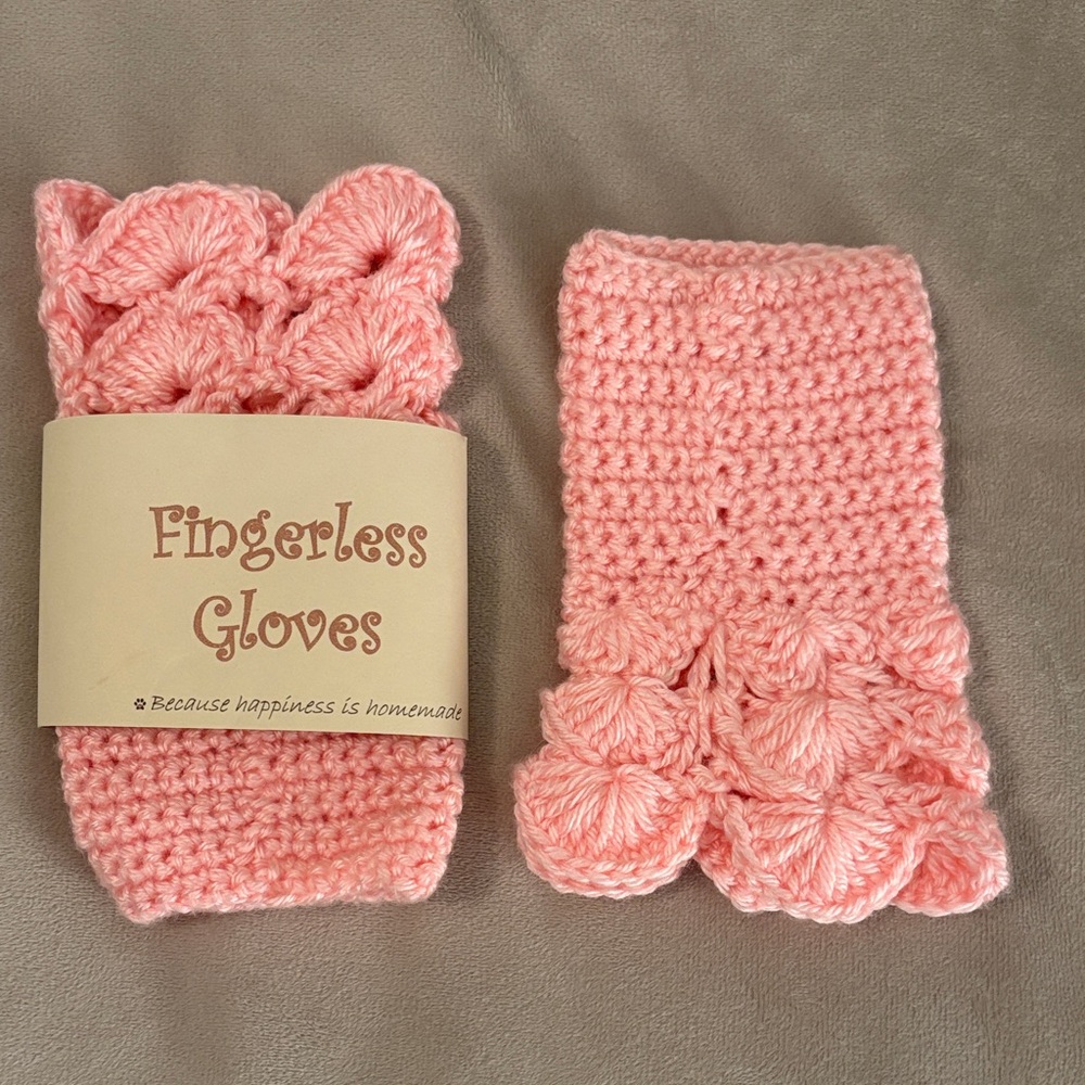 Fingerless Crochet Mittens in Soft Pink